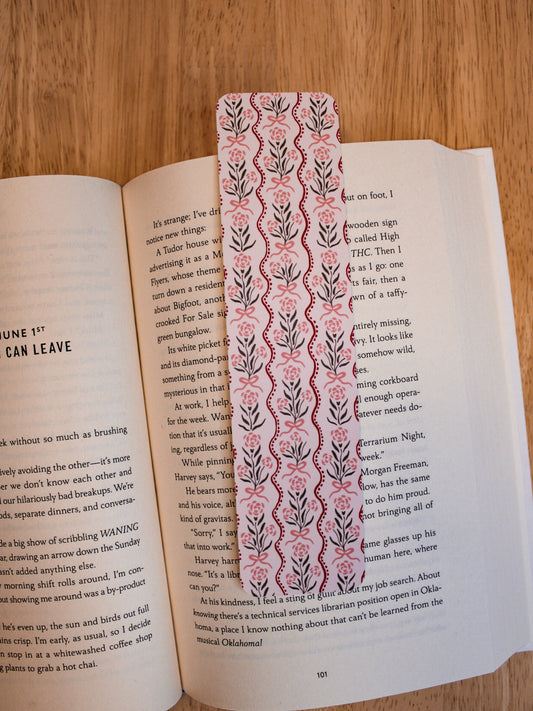 Dear Reader Rosette Bookmark