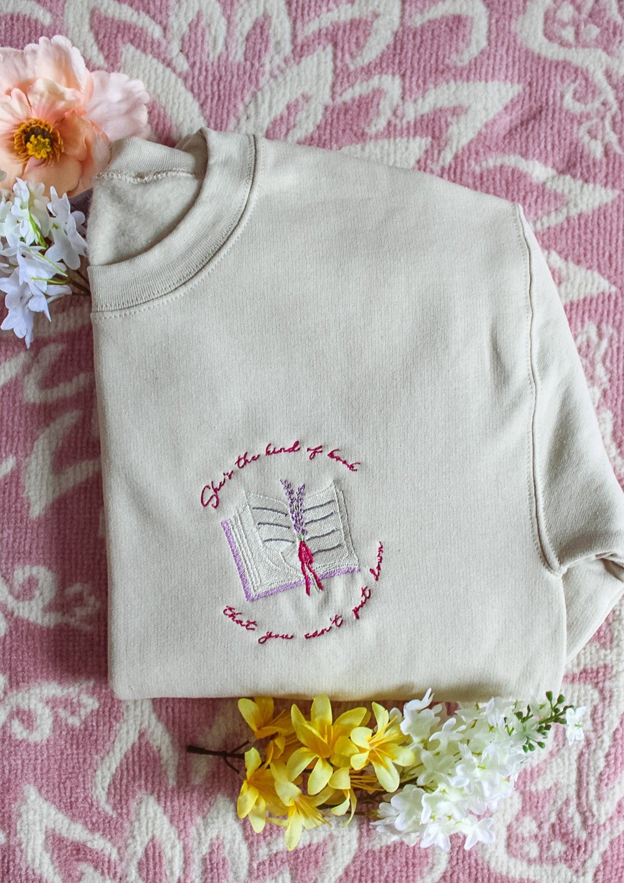 WEFIL Embroidered Crewneck