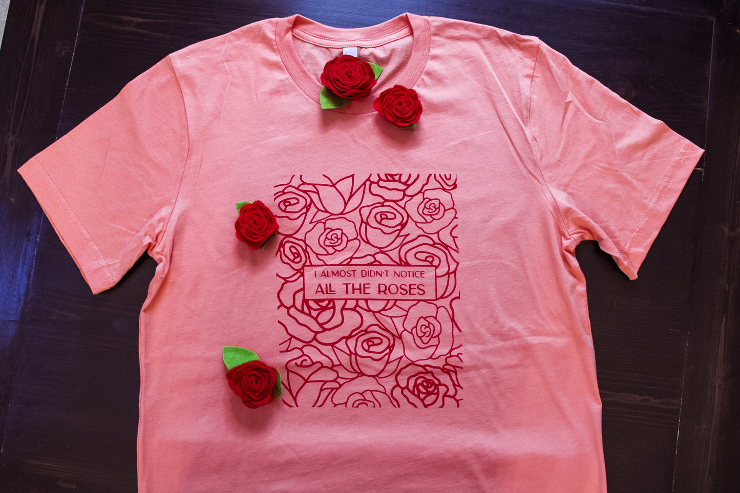 Roses Tee