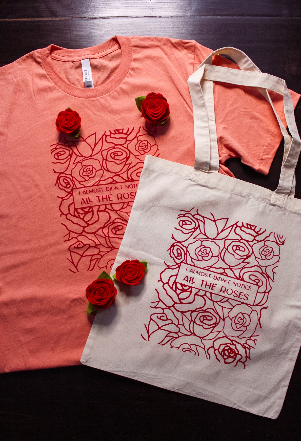 Roses Tee